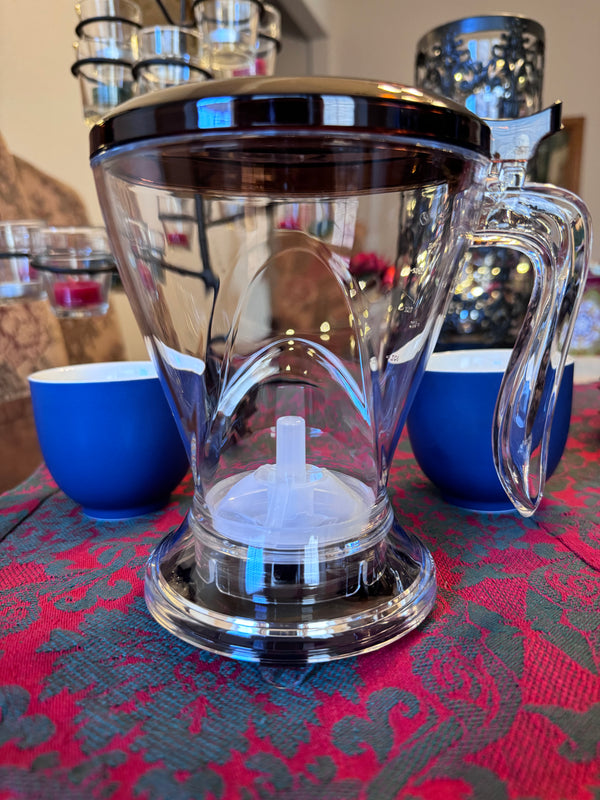 Ingeni Tea Maker, Brown Top & Coaster + Midnight Blue Satin Cups