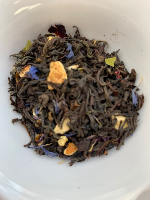 Black Tea with Earl Grey flavor, black tea, orange pieces, cornflower, rose petals, lime leaves